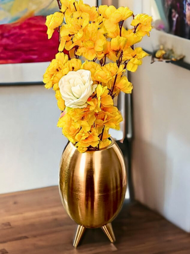 Majestic & Royal Metal Oval Shape Brass Finish Vase for Home Decor.Size: 8 Inches